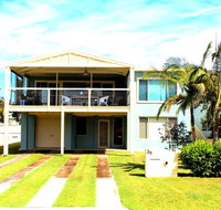Paradise by the Beach - Accommodation QLD