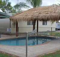 Paringa Caravan Park - Accommodation QLD