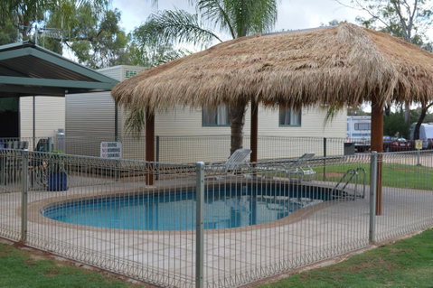 Paringa Caravan Park - Accommodation QLD 0
