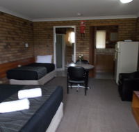 Park House Motor Inn - Accommodation QLD