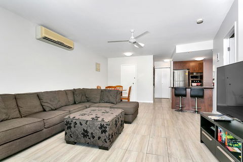 Park Royal - Accommodation QLD 1