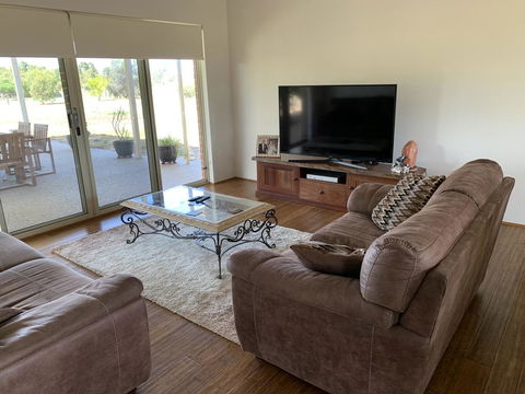 Peaceful Way Retreat - Accommodation QLD 1