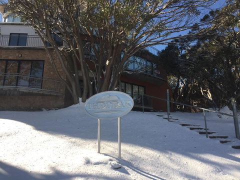 Peak 105 - Accommodation QLD 0