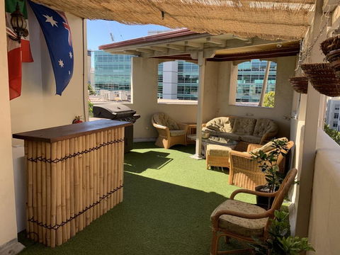 Peg Leg Darling Harbour - Accommodation QLD 1