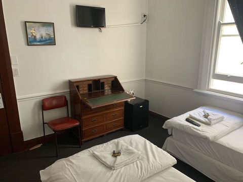 Peg Leg Darling Harbour - Accommodation QLD 0