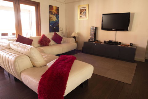 Pemberton Lodge - Accommodation QLD 3