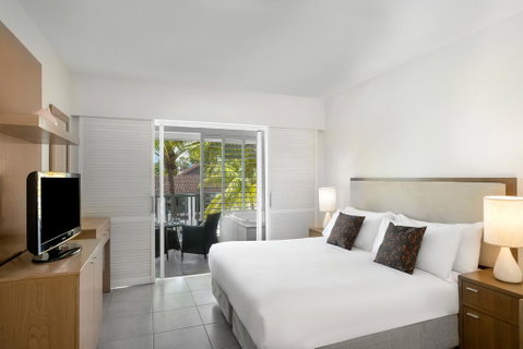 Peppers Beach Club - Accommodation QLD 1