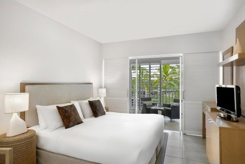 Peppers Beach Club - Accommodation QLD 3