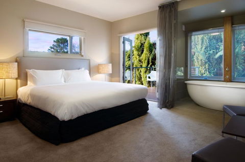 Peppers Mineral Springs Hotel - Accommodation QLD 3