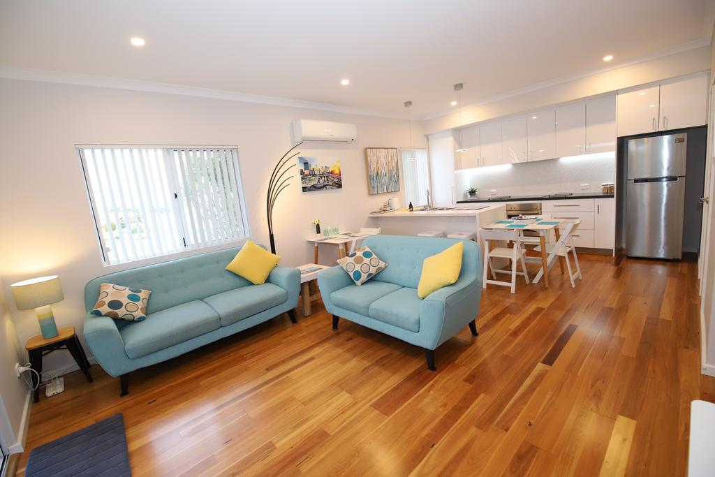 Kallaroo WA Accommodation QLD