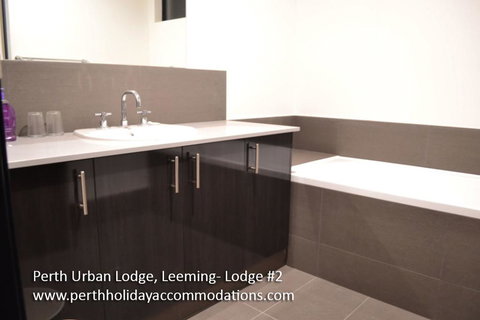 Perth Urban Lodge - Accommodation QLD 3