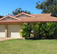Pet Friendly - SeaWest - Accommodation QLD