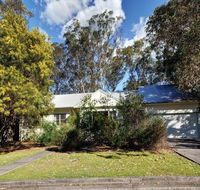 Pet Friendly - Summer Cottage - Accommodation QLD