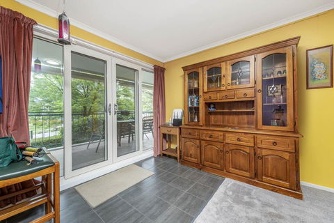 Pet Friendly Home - Pool & Parking - Tennis Court - Accommodation QLD 3