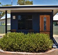 Pick A Box Motel - Accommodation QLD