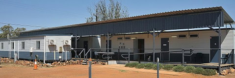 Pick A Box Motel - Accommodation QLD 2