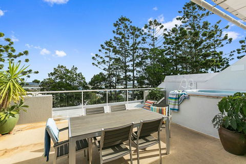 Picture Point Apartments - Accommodation QLD 1