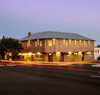Pier Hotel - Accommodation QLD