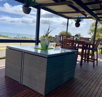 Pine View Holiday Rental - Accommodation QLD