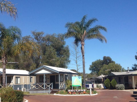 Pinjarra Caravan Park And Cabins - Accommodation QLD 0