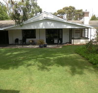 Pinkerton Hill Naracoorte - Accommodation QLD