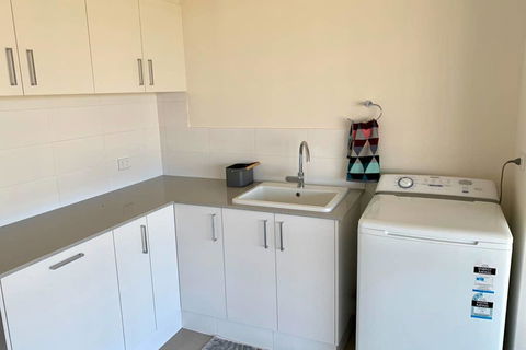 Pinnacle Retreat - Accommodation QLD 3