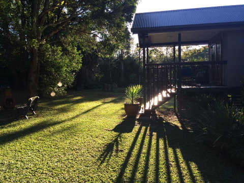 PK Illusions - Accommodation QLD 0