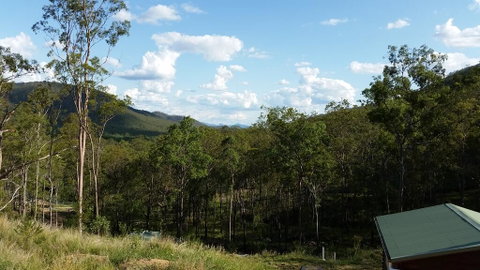 Pleasant Mountain Retreat - Accommodation QLD 0