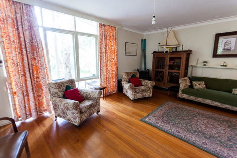 Point Lonsdale Beach House - Accommodation QLD 2