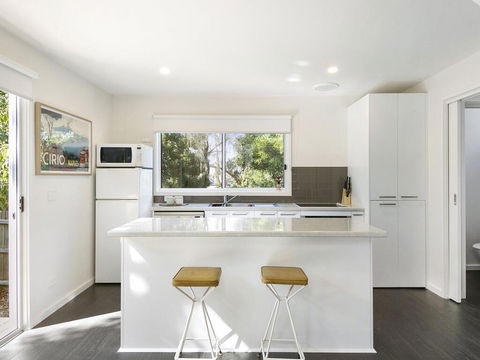 Point Roadknight Paradise Villa 6 - Accommodation QLD 1