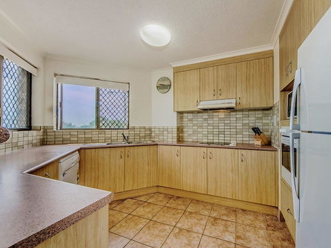 POINTVIEW LODGE, UNIT 2 - Accommodation QLD 3