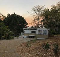 Poppy Luxe Caravan in the Byron Bay hinterland - Accommodation QLD