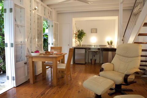 Port Douglas Cottage & Lodge - Accommodation QLD 3