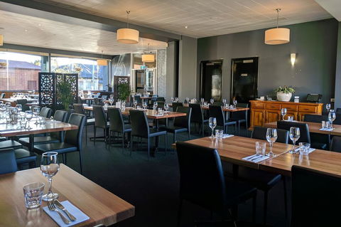 Prince Of Wales Hotel - Accommodation QLD 1