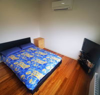 Private Luxury Bedroom - Accommodation QLD