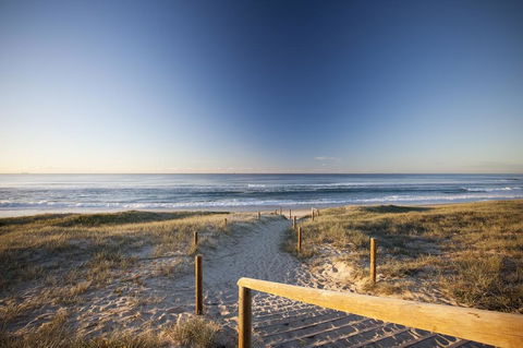 Pullman Magenta Shores Resort - Accommodation QLD 1