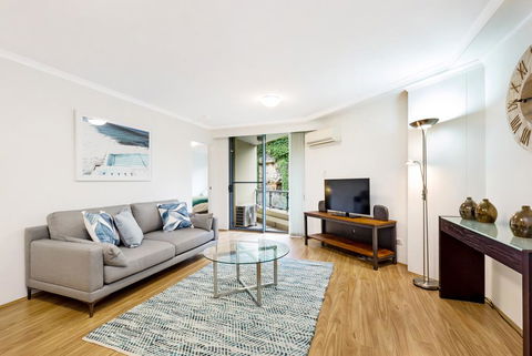 Pyrmont Self-Contained Modern One-Bedroom Apartment 28 Mill - Accommodation QLD 1