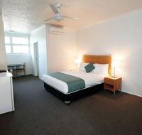 Q Express - Accommodation QLD
