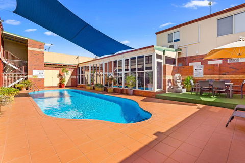 Quality Inn Railway Motel - Accommodation QLD 1