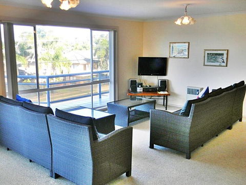 QUAYS 6 - Accommodation QLD 2