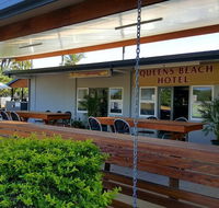 Queens Beach Hotel - Accommodation QLD