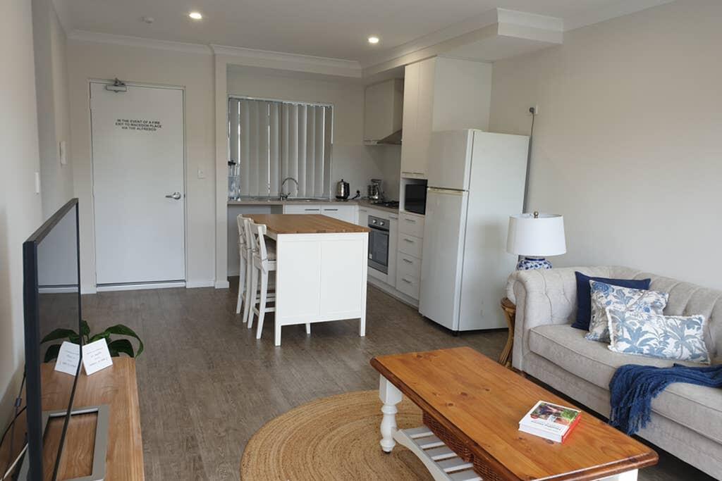 Craigie WA Accommodation QLD