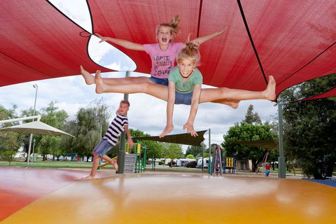 RACV Cobram Resort - Accommodation QLD 2