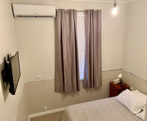 Railway Heritage Home - Accommodation QLD 0