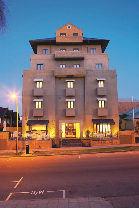 Ramada By Wyndham Perth The Outram - Accommodation QLD 3