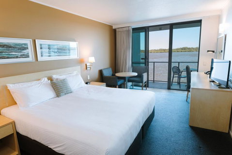 Ramada Hotel & Suites By Wyndham Ballina Byron - Accommodation QLD 2