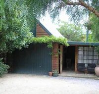 Red Brier Cottage Accommodation - Accommodation QLD