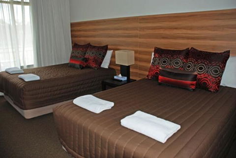 Red Cedars Motel - Accommodation QLD 1