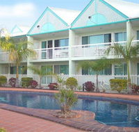 Reef Adventureland Motor Inn - Accommodation QLD