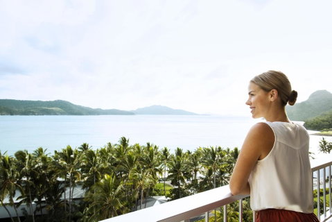Reef View Hotel - Accommodation QLD 2